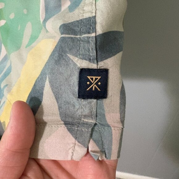 Roark Gonzo de Palmas Short Sleeve Button Down Shirt Small Colorful Cotton - Picture 11 of 14